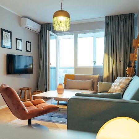 Parklake Design Apartment - Fabulous View - Netflix Bukares Bagian luar foto
